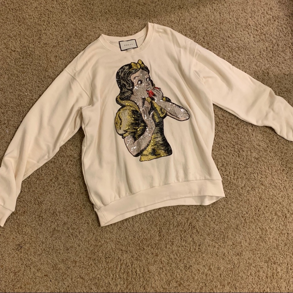 Gucci sweater sweatshirt Disney Snow White sequin